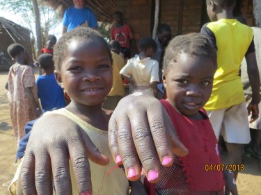 Malawi Manicure